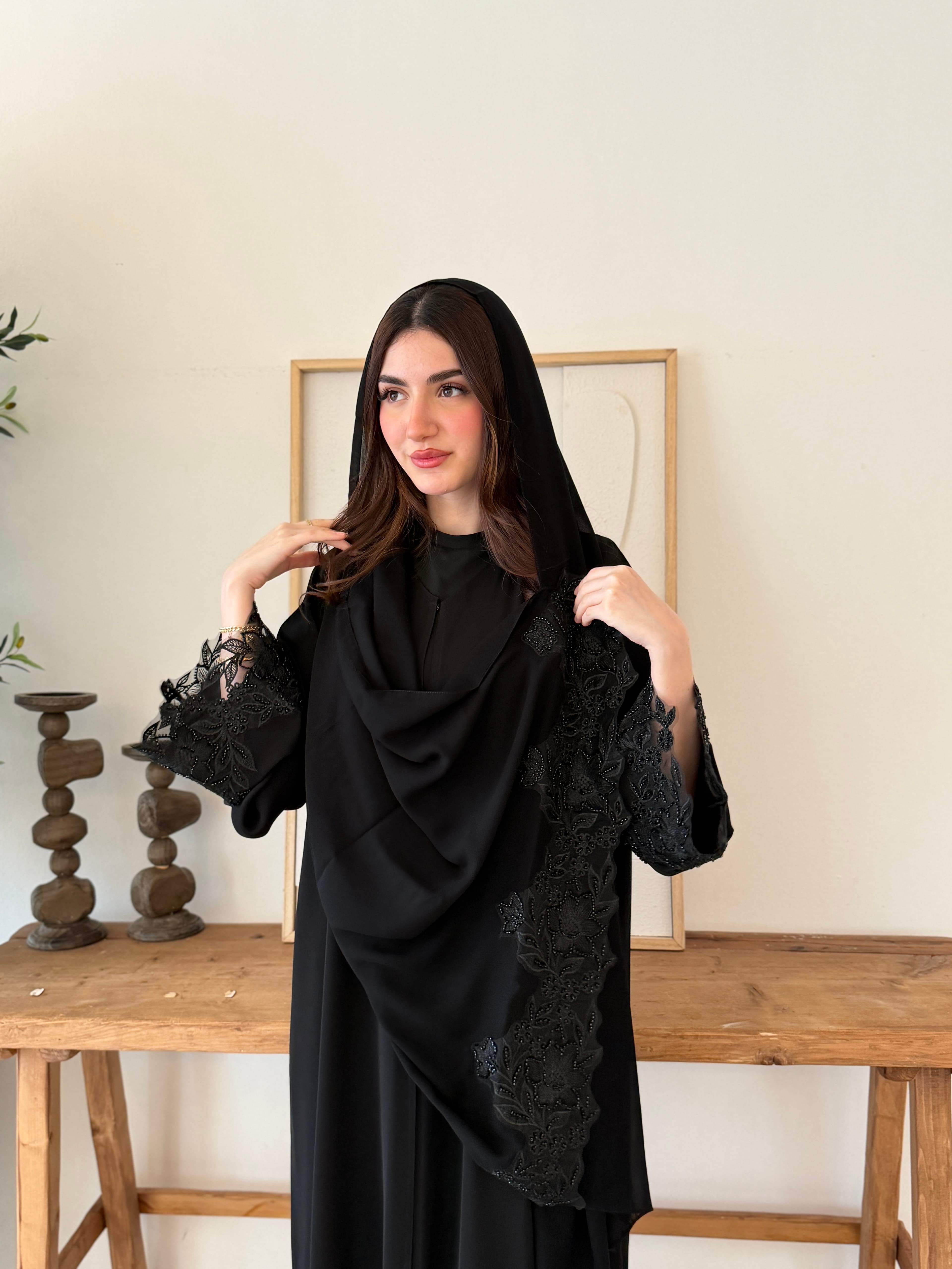 عباية جوهرة السواد