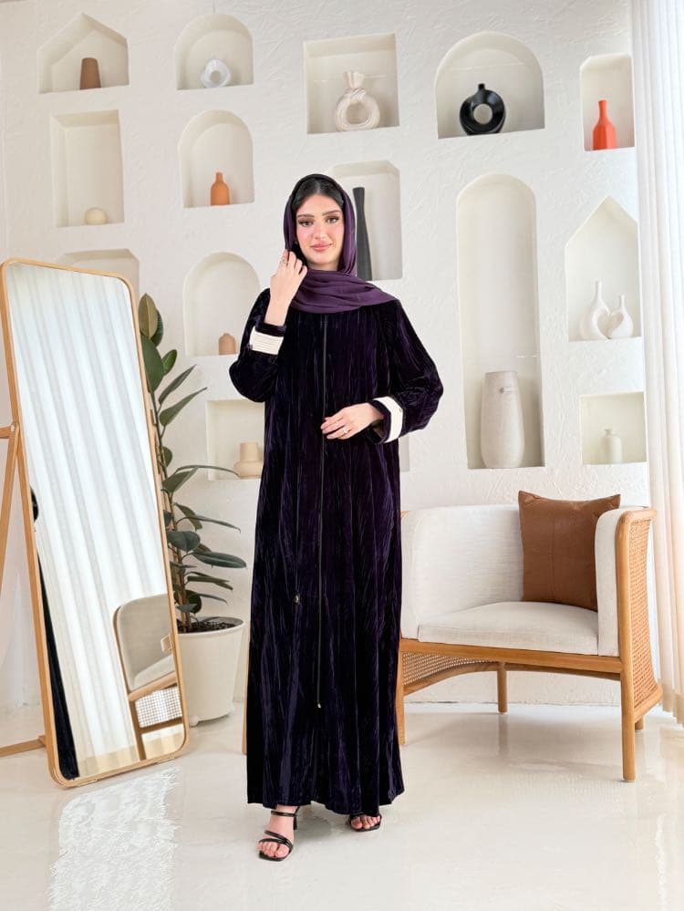 عبايةالمخمل الموف 