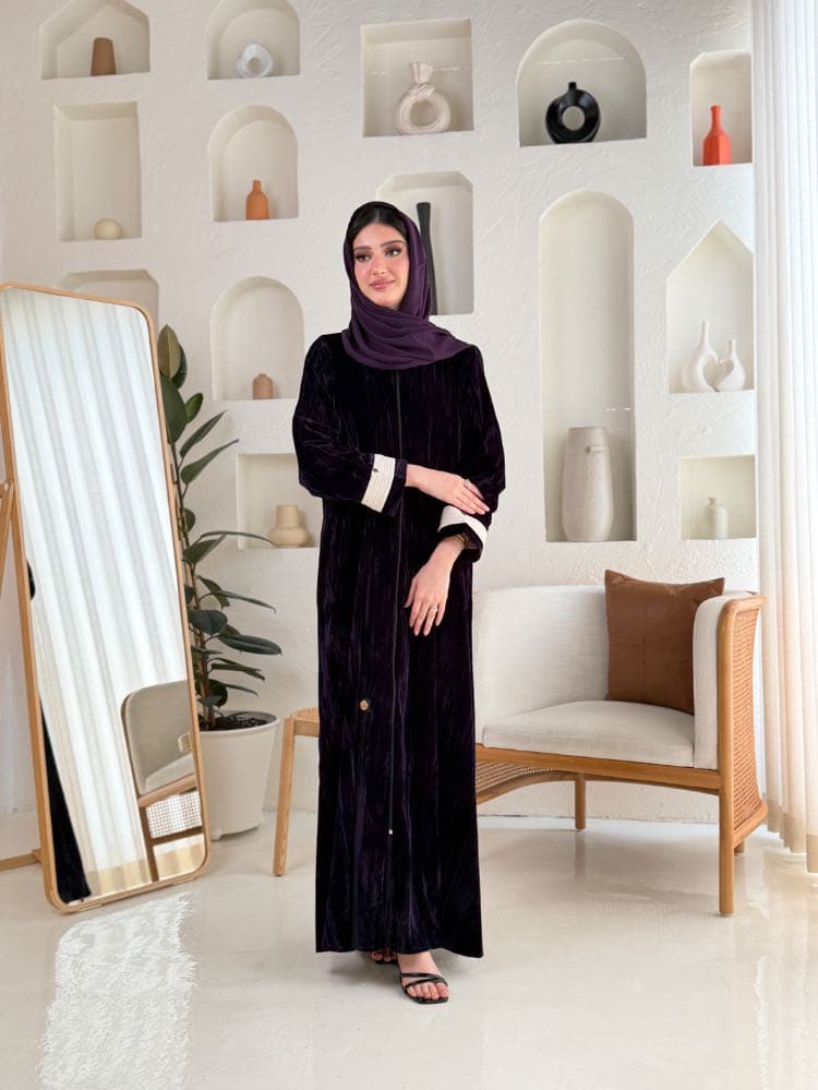 عبايةالمخمل الموف 