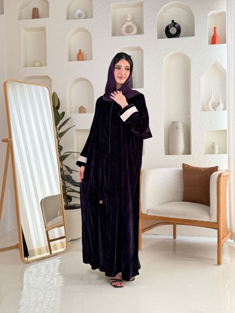 عبايةالمخمل الموف 