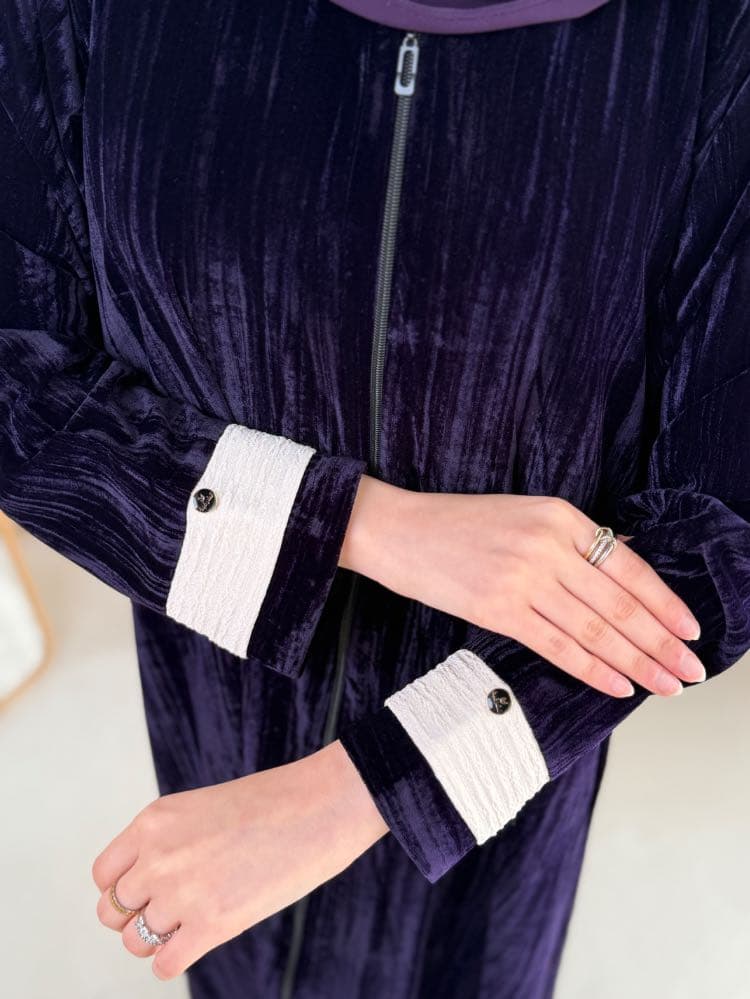 عبايةالمخمل الموف 